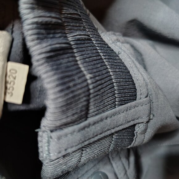 Simms Shorts Women's Size 28 Blue Nylon Fishing Hiking Outdoor Performance - Picture 3 of 11